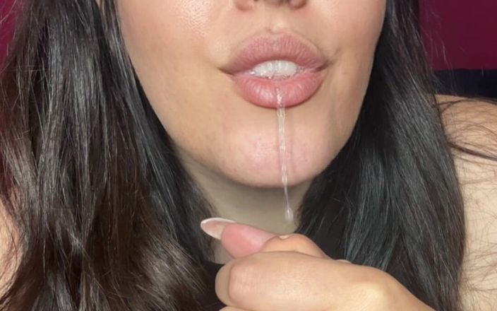 Young_strawberry: Joi de una sexy milf