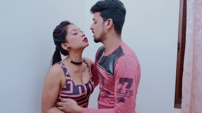 Tightmaal: Hot Desi Indian Couple Hard Sex in the Morning