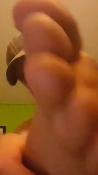 Early Funs with Dem Feets