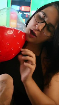 POV-blowjob und strandball-blow-Spiele - Bunny Looner