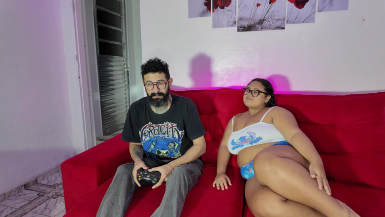 Barbanegraz: He Lost a Video Game Bet and Had to Eat...