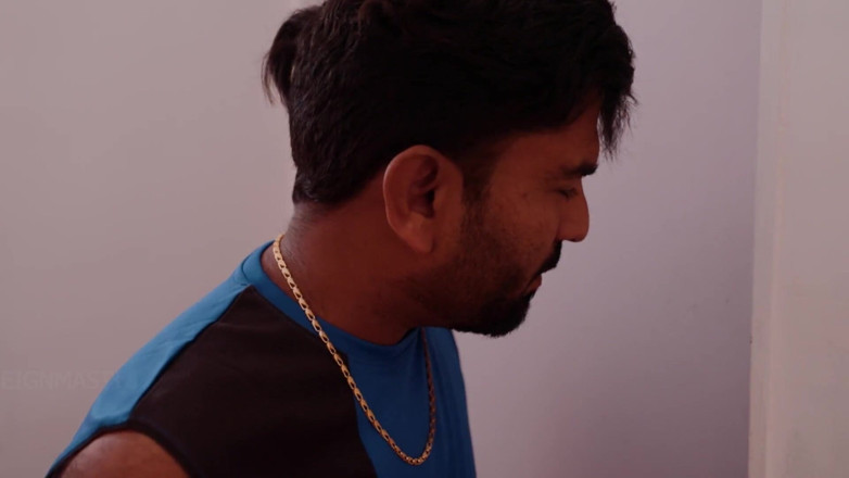 Aaka: Seksi hintli yenge ile bir devarın sert seksi tam Hintçe...