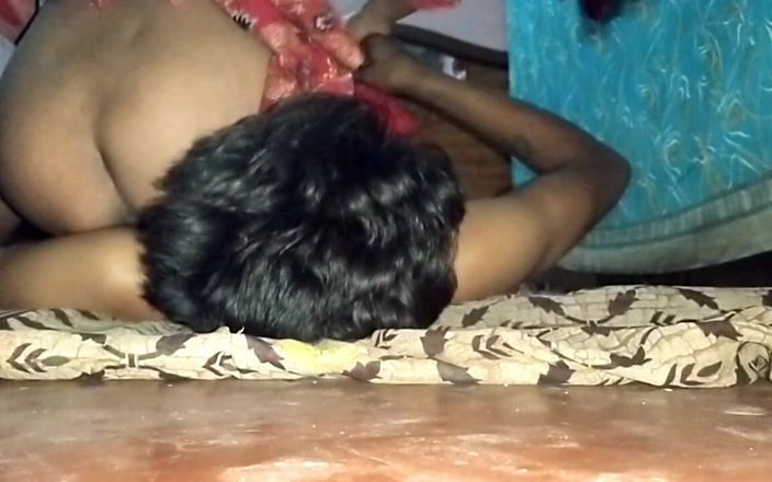 Poojarani125: देसी लड़की पहली बार जोरदार सेक्स