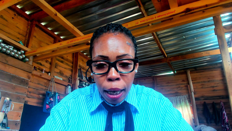 AnalEbony: 角色扮演老师惩罚被拘留的饥渴学生...