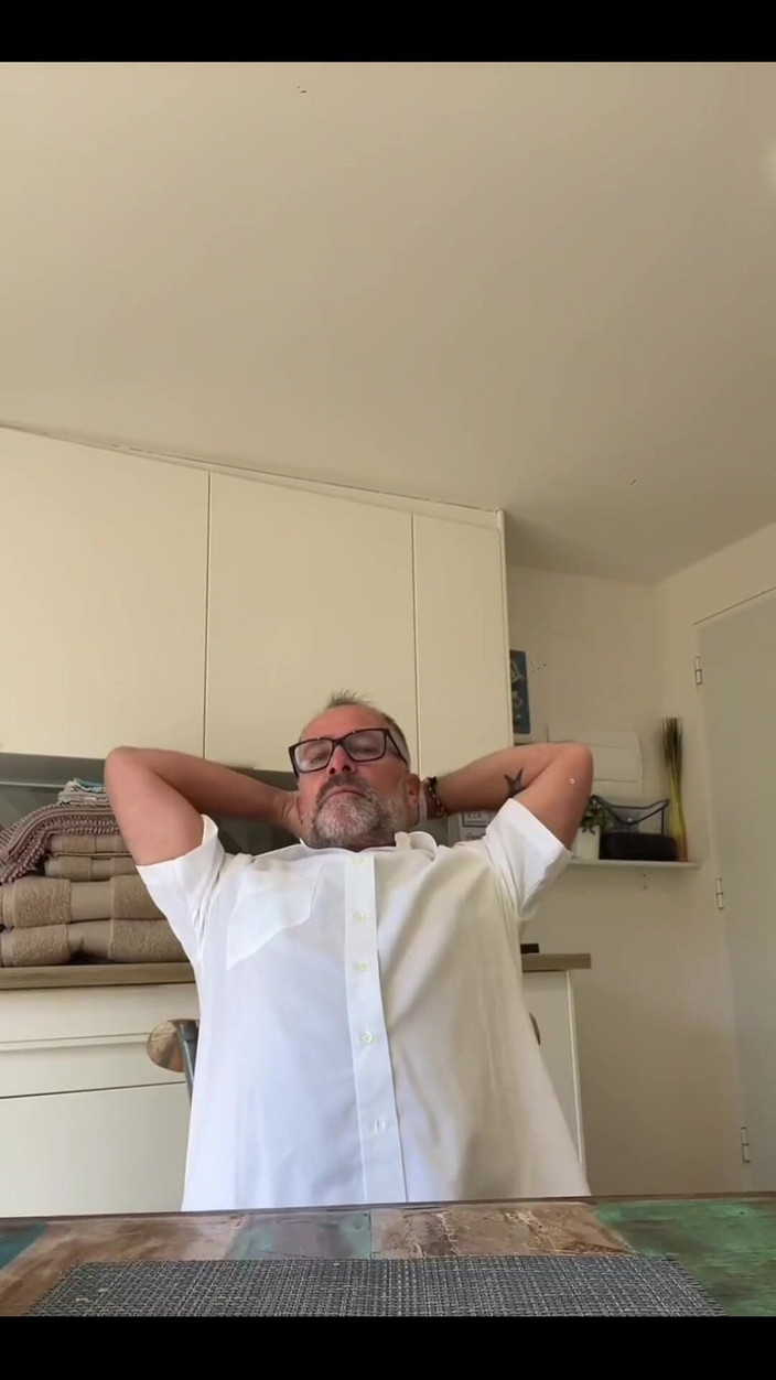 Daddybearvlc: Sevgililer Günün Kutlu Olsun