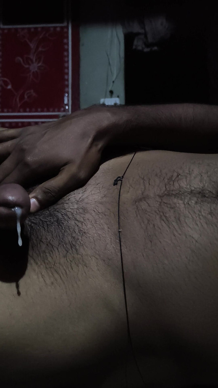 Indi archie: Xuất tinh không dùng tay trong khi tập thể dục