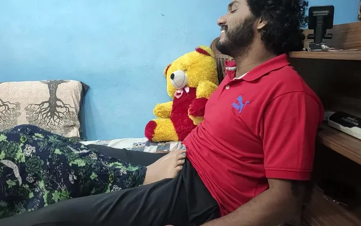 Vaigavarun Feet romance: Ball Busting