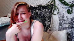 Denise Levi: Ridendo e guardando come ti masturbi