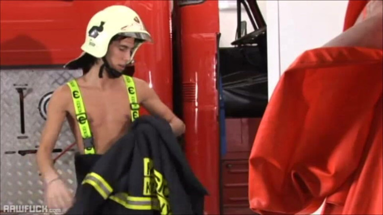 Raw Fuck: Fireman Val Horner Wanks Out a Thick Load