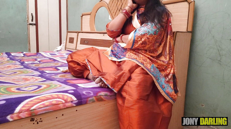 Jony Darling: Nevlastní syn, prosím, šukej mě naposledy před svatbou