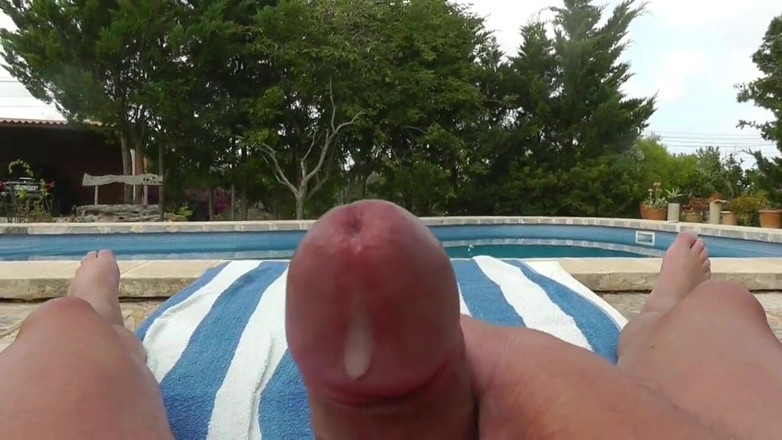 Gerri: Kolam - melancap lagi