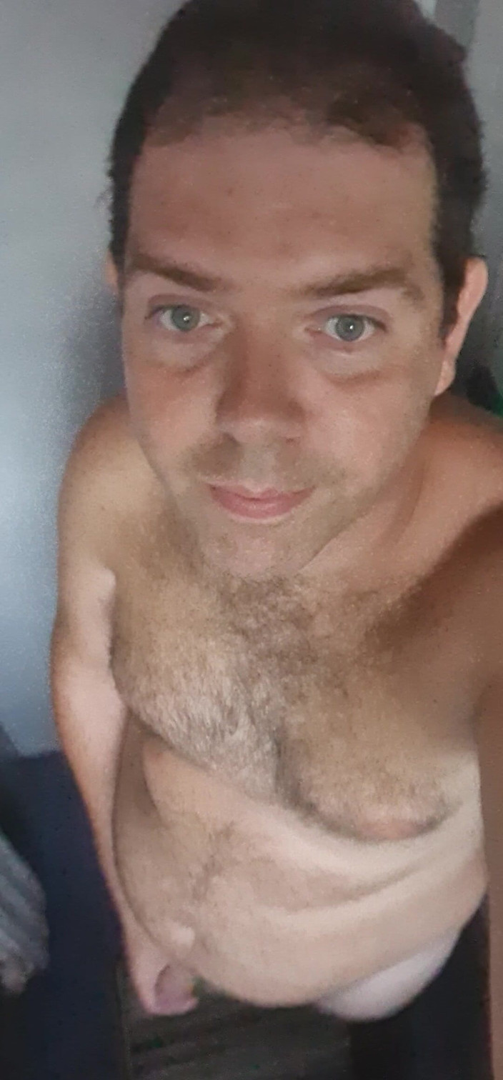 Mirko2589: Man helemaal naakt