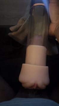 Nice Right and Right Pussy
