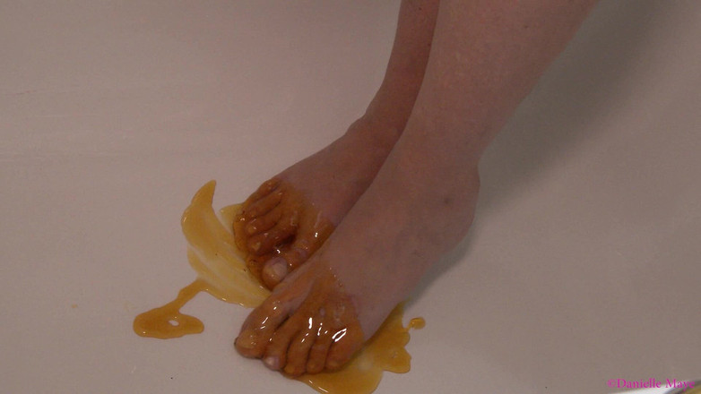 Danielle Maye: Sticky Toes