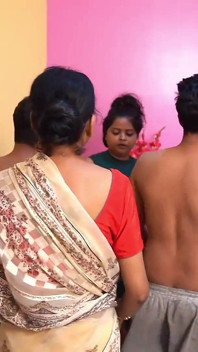 Desi fru byter sex med kontorschef! Indisk sex