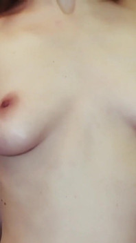 和我的奶子撸管指挥