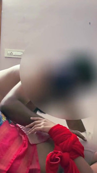 Omg! Een Jonge Vrouw Was Alleen Thuis Terwijl Haar Man Weg Was En Kijk Wat Er Nu Gebeurt