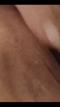 Gently Rubbing My Clit