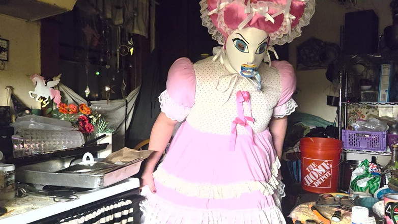 Miss Lacy Duval: Sissified und Padded Demütigung
