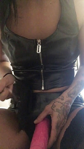 Sarah BaB: Saraabab teen domina