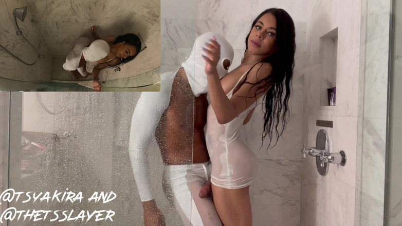 The xxx slayer - trans productions: Voltear follando en la ducha w / trans Yakira