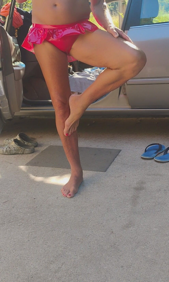 Lolatmylilpeepee: Fire Engine Red Wet Look Mini Skirt