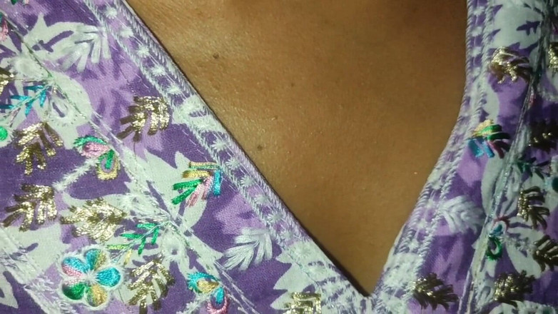 X69: La ragazza nepalese vuole un grande.salilai Thulo Lado Chahiyo Gare.