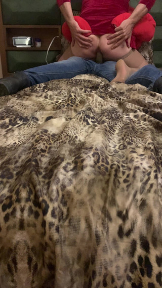 cd_aysemmm: My 18 Year Old Stepson Came in My Pantyhose