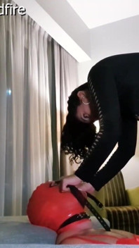 Deepthroat sissy trénink