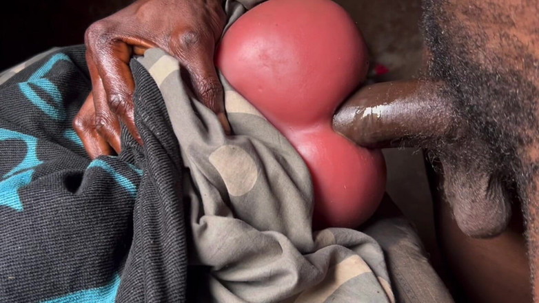 Bangcum8: Ciasne dno dla wielkiego kutasa