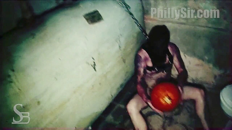 Philly Sir Videos: Šukací děvka. zpráva pro Halloween 2019