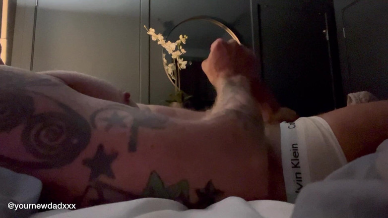 YourNewDadXXX: Udar na dobranoc