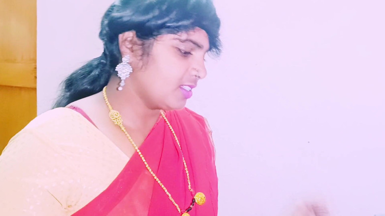 Telugu honey lips: Desi Stepson and Stepmom Blowjob and Fucking in Home
