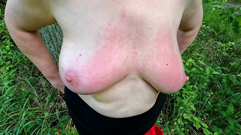 Bouncy Tits Action: Antrenament pentru record mondial în bătaia țâțelor nr.1 - partea 4