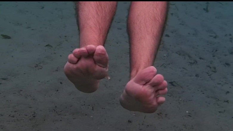 Manlyfoot: Berjalan Di Sekitar Mereka, Apa Yang Anda Panggil 'em? Oh, kaki -...