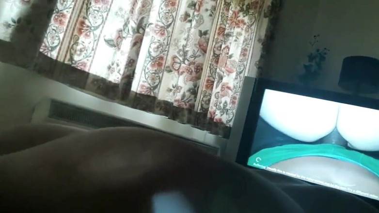 Real homemade BBW BBC porn: Młody angielski BBW rucha BBC w mundurze college'u