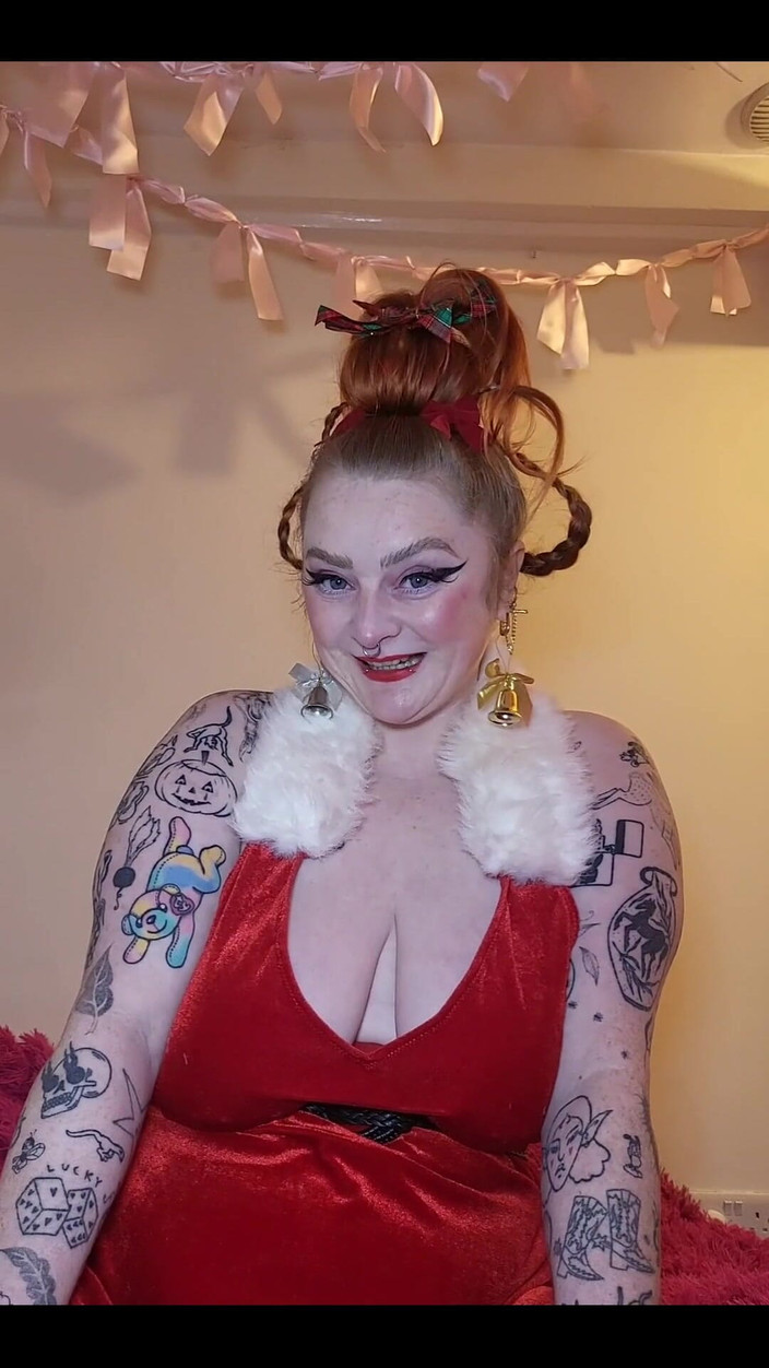 Bunny Royle: 3614280411.mp4