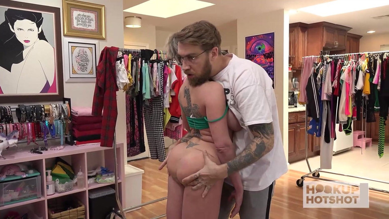 HookUp HotShot-BTS: Bts - कामुक dee williams, Bryan gozzling के सख्त सेक्स के लिए कामुक है