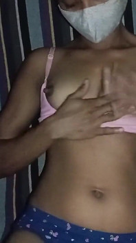 Indian Beautiful Marathi Bhabhi Put Finger in Relaxation and Water Came Out