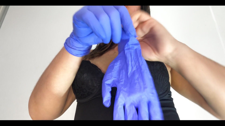 Loveshelter: 指名手配