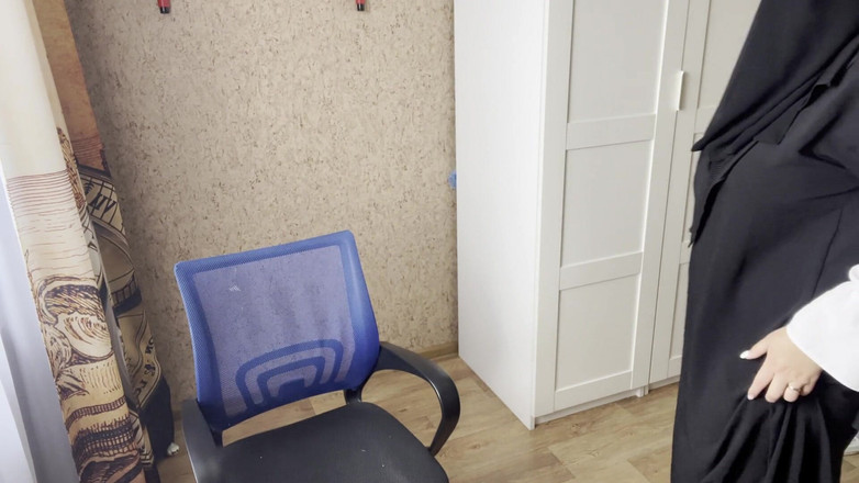 Lux Eva: Kamarádova sexy manželka dává pokyny k honění