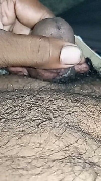 젖탱이와 보지를 핥는 인도 마누라