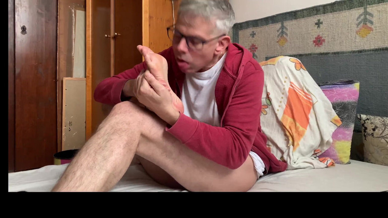 Chris Ftlvr: Wank - Footshow - Lízání nohou
