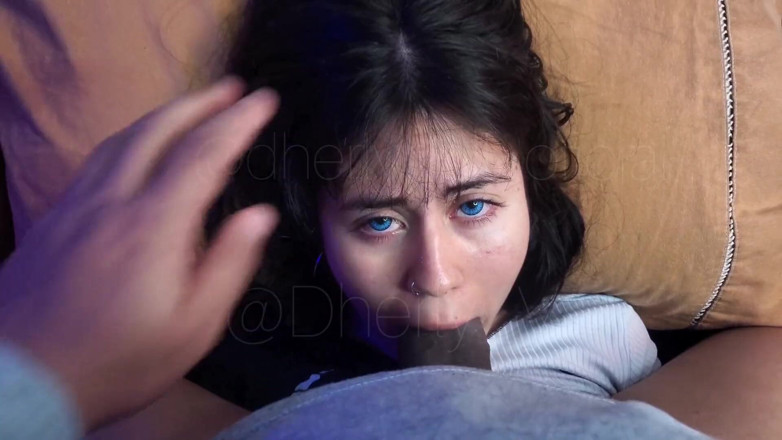 DherlyDoll: Chceš submisivní a hezkou děvku?