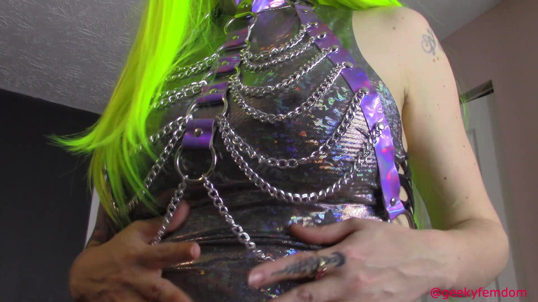 Geeky Femdom: Cyber Punk 2020 Femdom