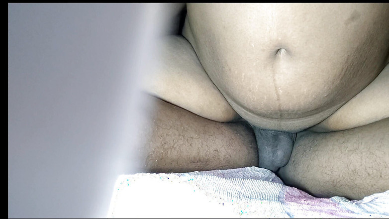 Grumpy Match9: Baldız yatak odasında sikiliyor