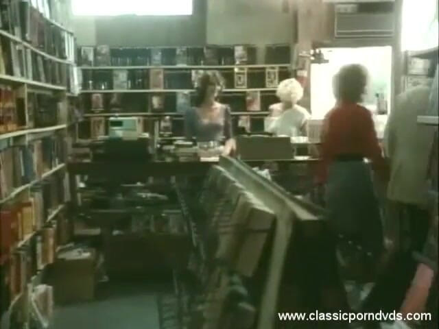 Classic Porn DVDs: Wróć do złotej ery porno!