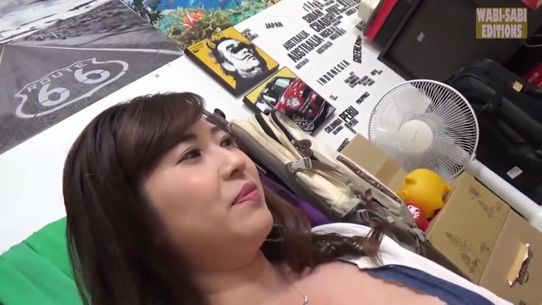 Wabi-Sabi Editions: Een beetje dichterbij komen met de getrouwde vrouw die ik...