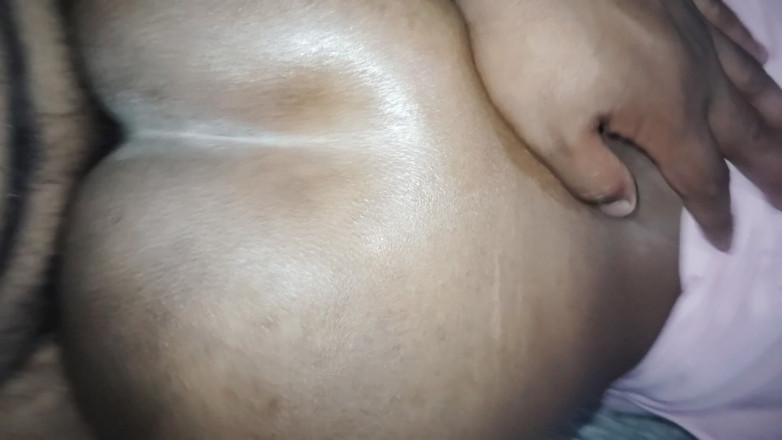 Pb Sardarni: Bhabhi Viene Scopata a Pecorina Mentre Tutti Escono per Fare...