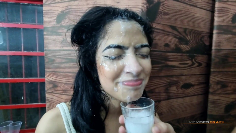 FetishKing: Spit swallow girls extreme gang bang - litros do melhor cuspe...